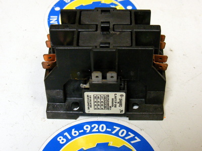 <b>Square D - </b>8910 DP12V02 Contactor Series A